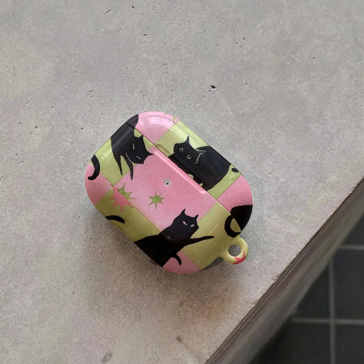 Lucky Cat AirPods Case